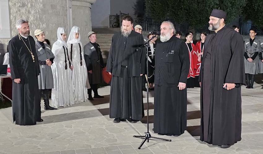 svecenici
