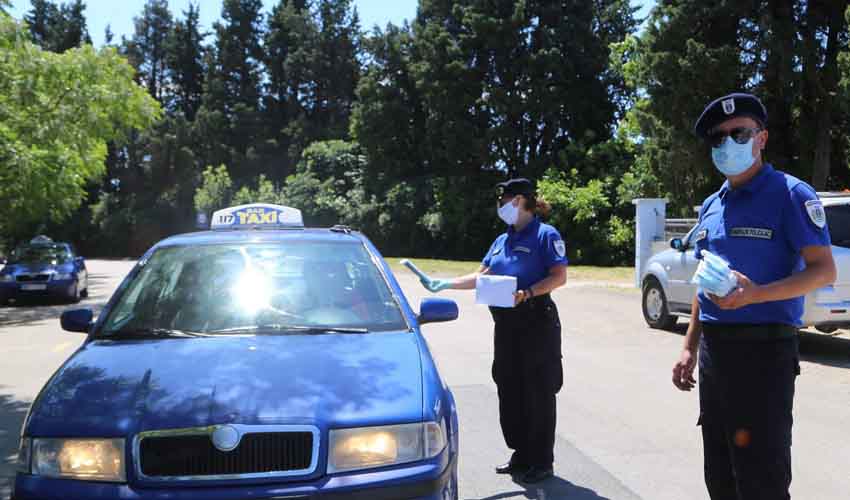 taxi maske 2