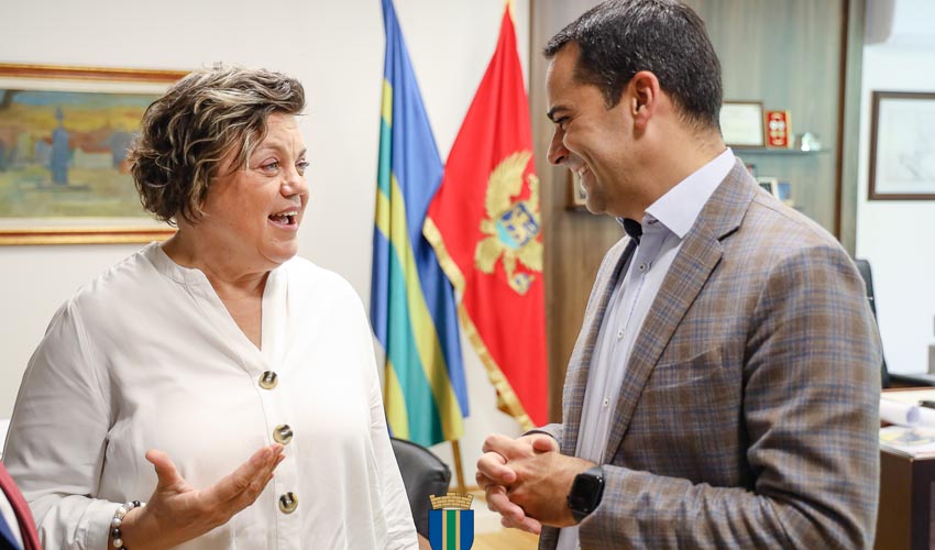Ambasadorka Ceske 6