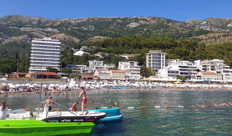 Turistički promet u julu
